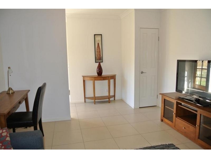 23 Naomai Street, Bundamba QLD 4304