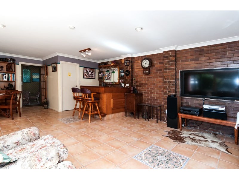 22 Marian Street, Booval QLD 4304