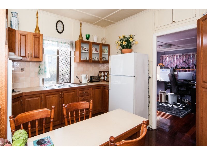 22 Marian Street, Booval QLD 4304