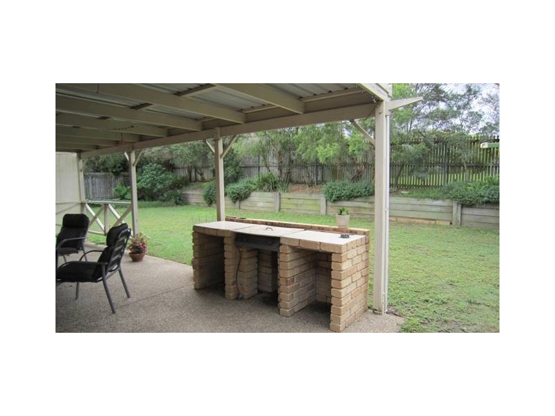 97 Equestrian Drive, Yamanto QLD 4305