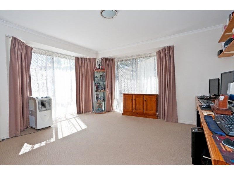 78 Kensington Drive, Flinders View QLD 4305