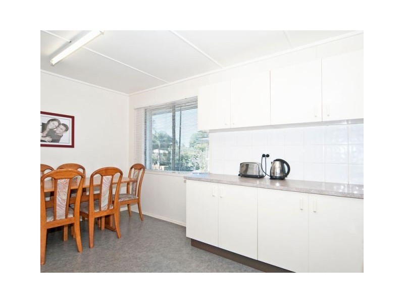 16 Felette Street, Leichhardt QLD 4305