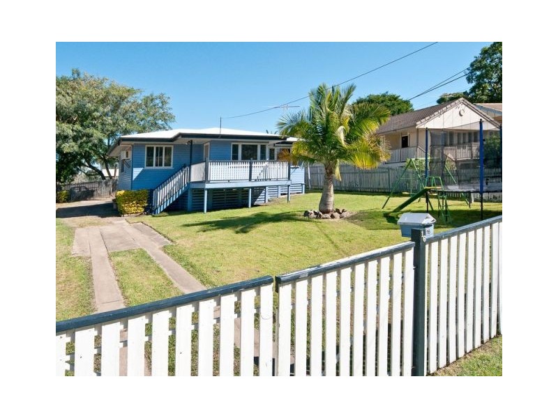 16 Felette Street, Leichhardt QLD 4305