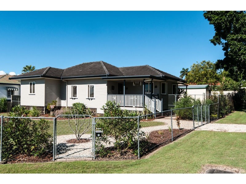 1 Rex Street, Eastern Heights QLD 4305