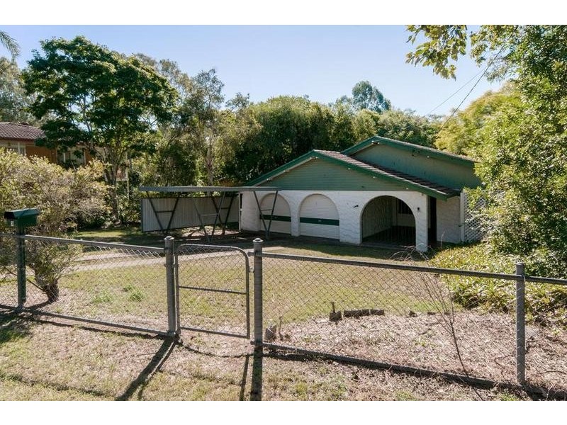 3 Beechwood Drive, Yamanto QLD 4305