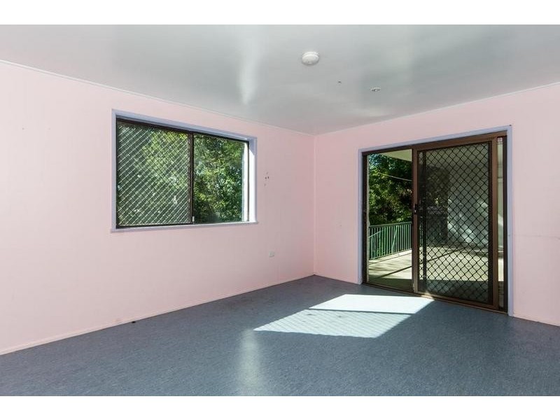 3 Beechwood Drive, Yamanto QLD 4305