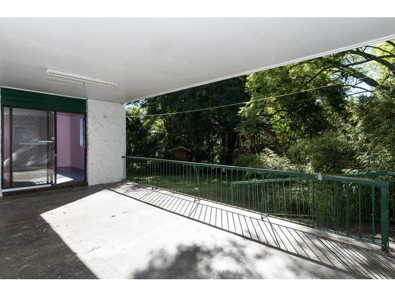 3 Beechwood Drive, Yamanto QLD 4305