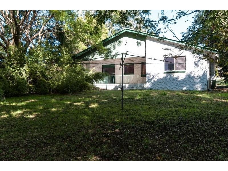 3 Beechwood Drive, Yamanto QLD 4305