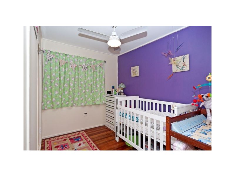 11 Bellhaven Drive, Bundamba QLD 4304