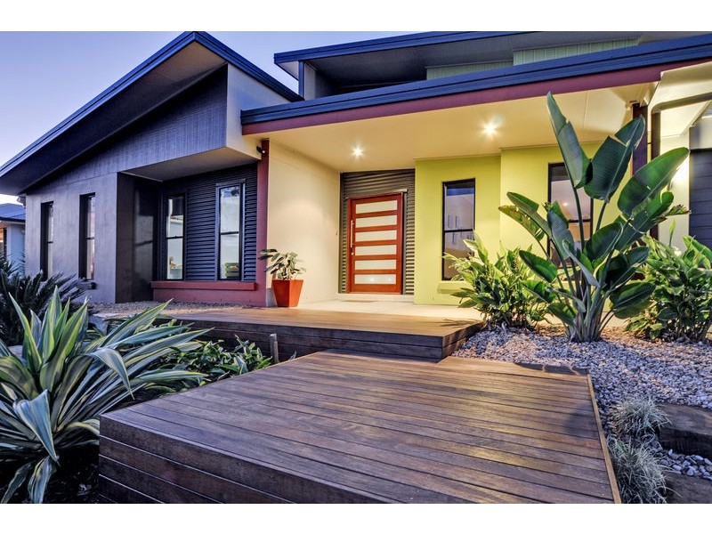 15 Thagaste Close, Augustine Heights QLD 4300