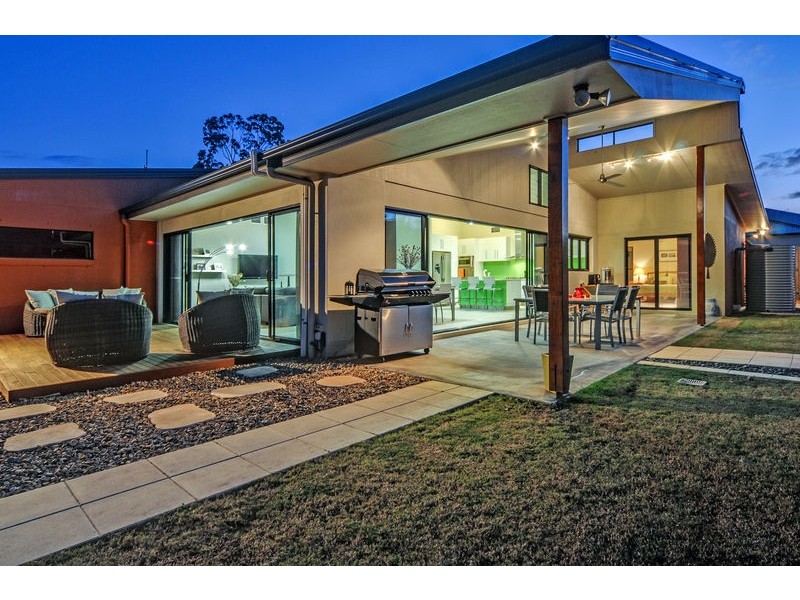 15 Thagaste Close, Augustine Heights QLD 4300