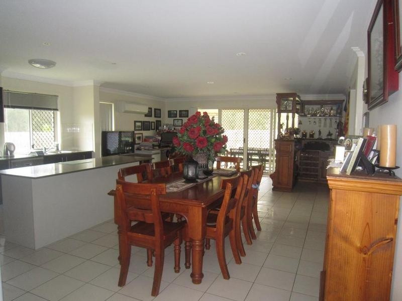 9 Piccadilly Court, Deebing Heights QLD 4306