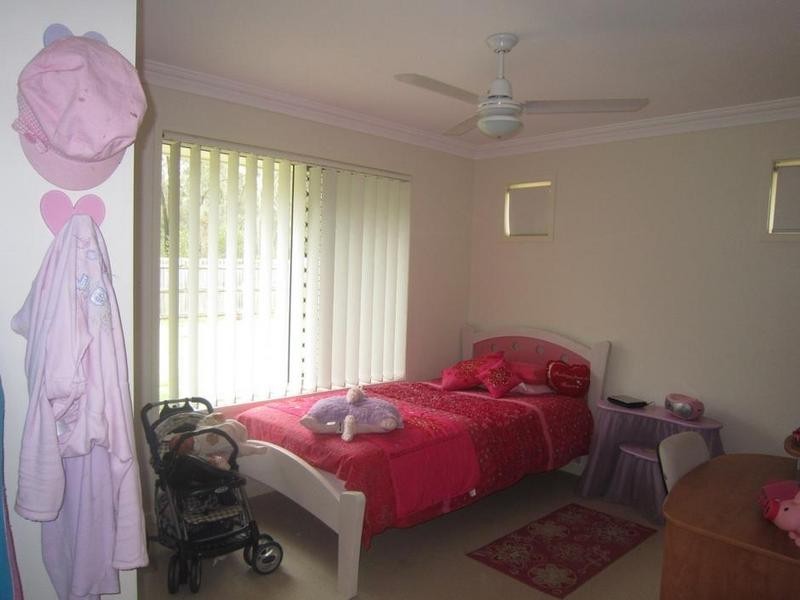 9 Piccadilly Court, Deebing Heights QLD 4306