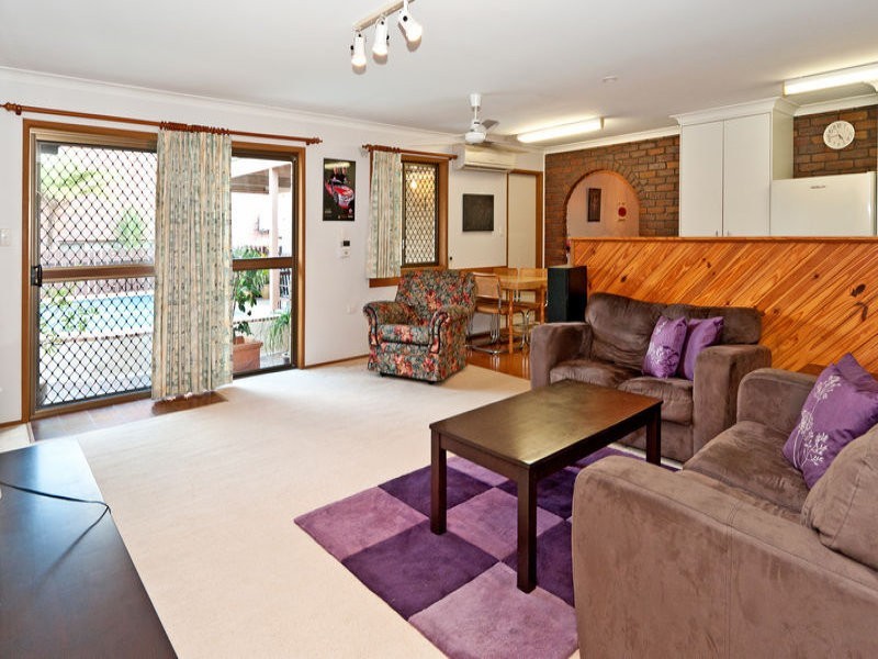 7 Eton Avenue, Flinders View QLD 4305