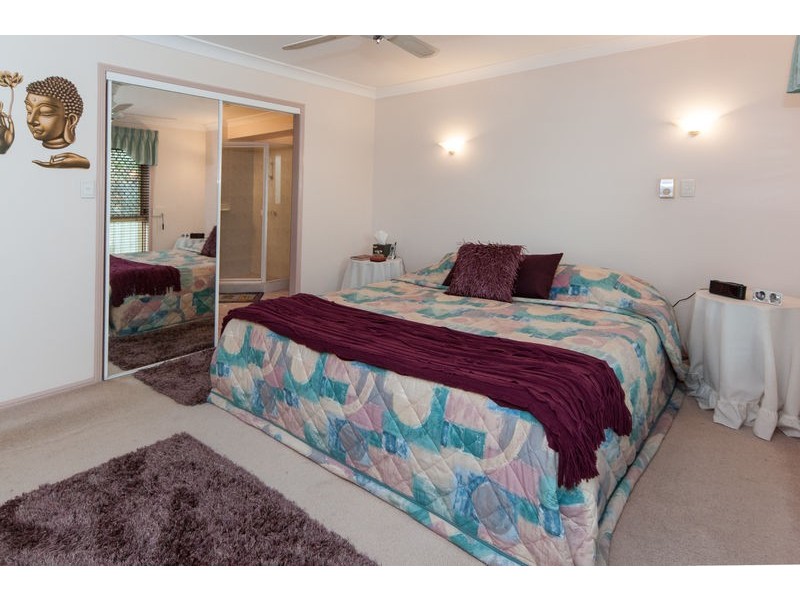 6 Japonica Court, Yamanto QLD 4305