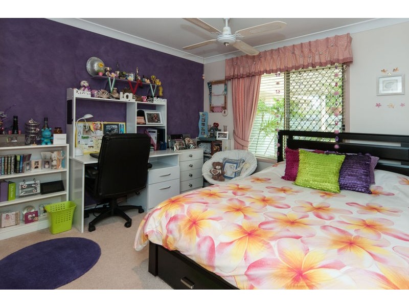 6 Japonica Court, Yamanto QLD 4305