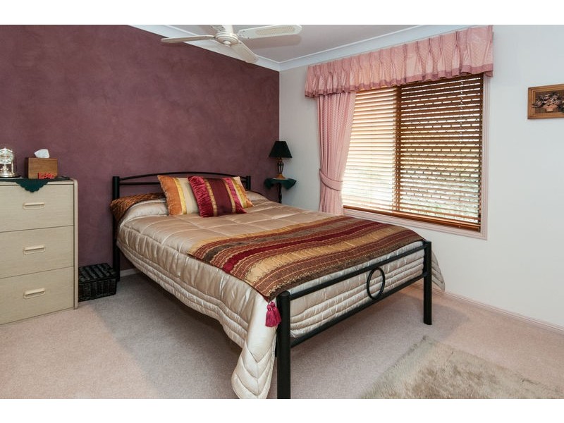 6 Japonica Court, Yamanto QLD 4305