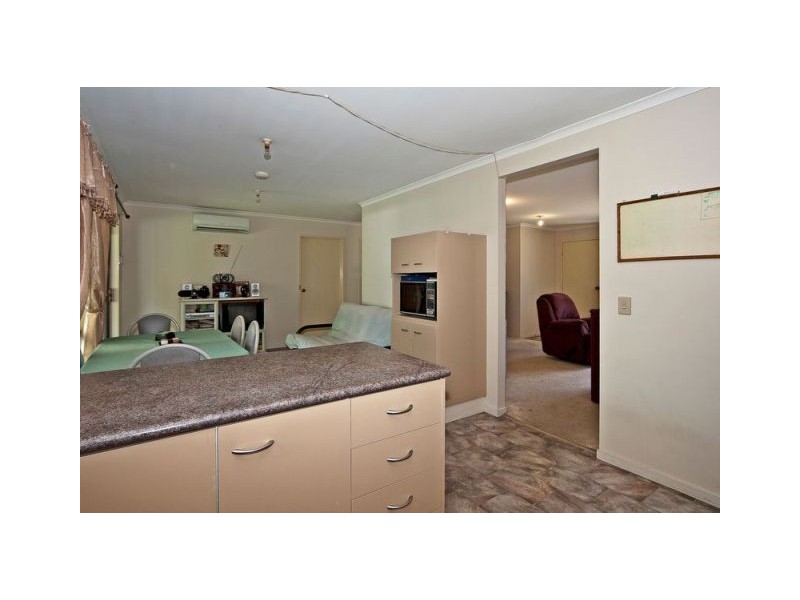 110 Equestrian Drive, Yamanto QLD 4305