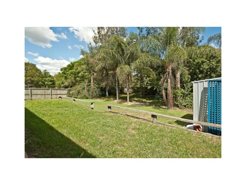 110 Equestrian Drive, Yamanto QLD 4305