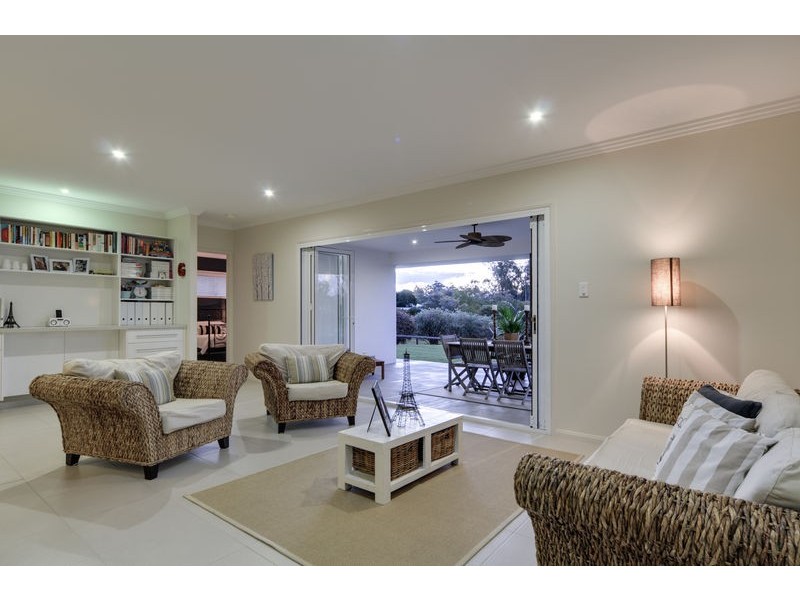 140 Winland Drive, Deebing Heights QLD 4306