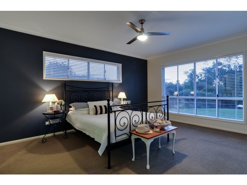 140 Winland Drive, Deebing Heights QLD 4306