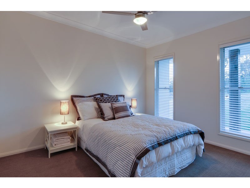 140 Winland Drive, Deebing Heights QLD 4306