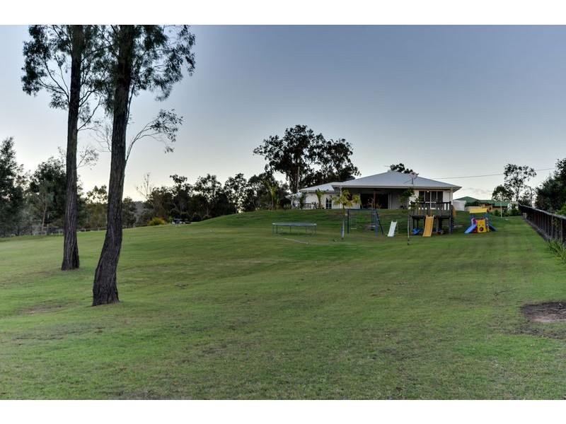 140 Winland Drive, Deebing Heights QLD 4306