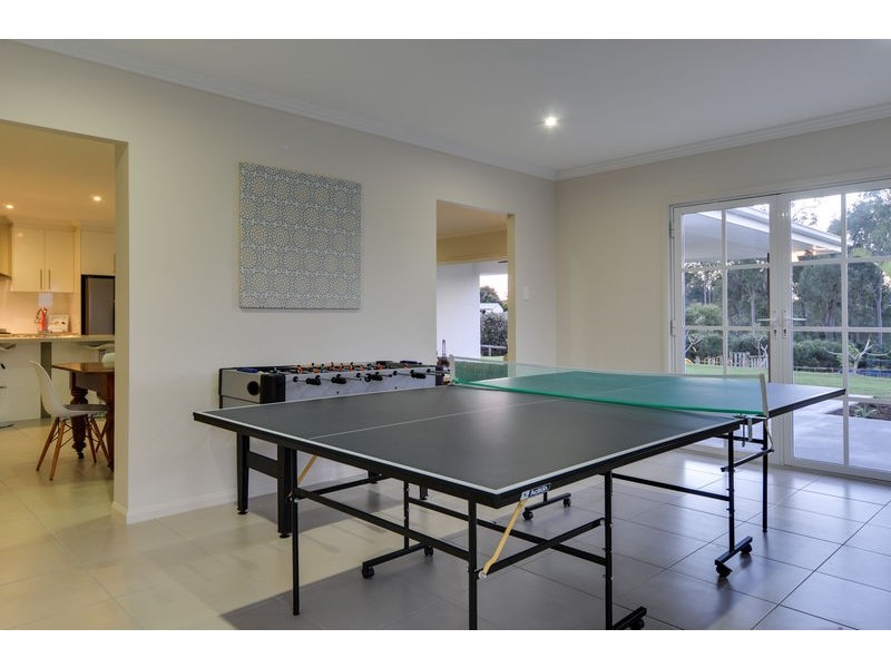 140 Winland Drive, Deebing Heights QLD 4306