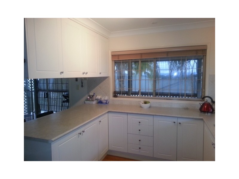 9 Yew Street, Yamanto QLD 4305