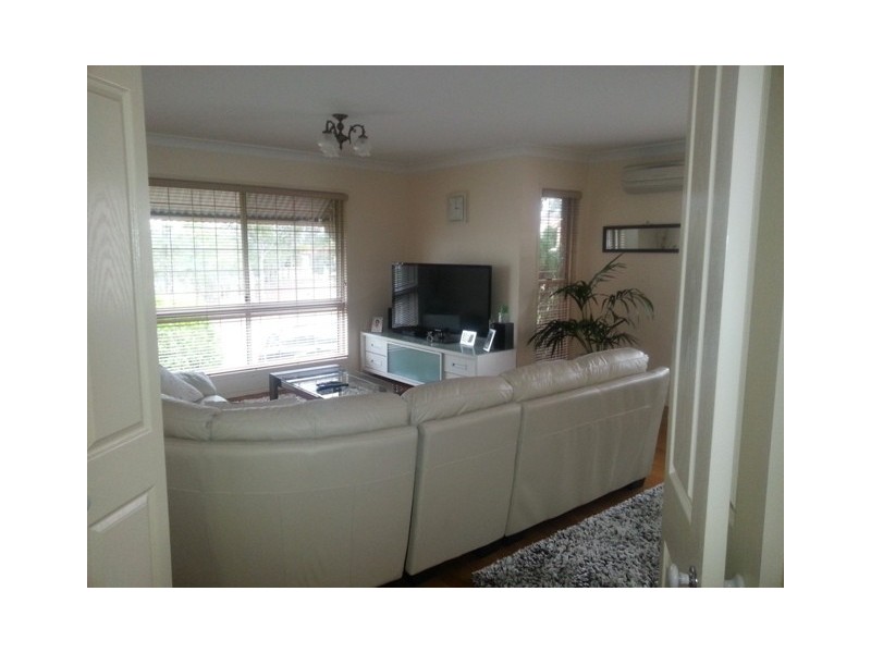 9 Yew Street, Yamanto QLD 4305