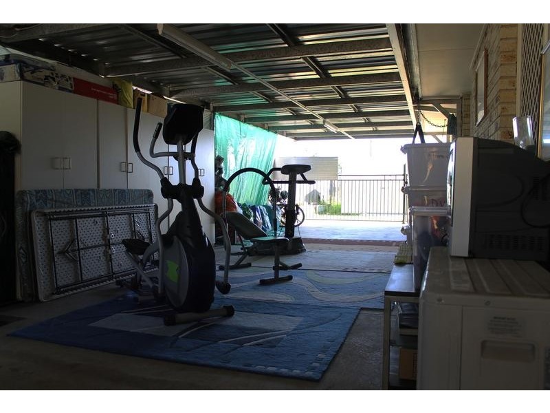 351 South Station Road, Raceview QLD 4305