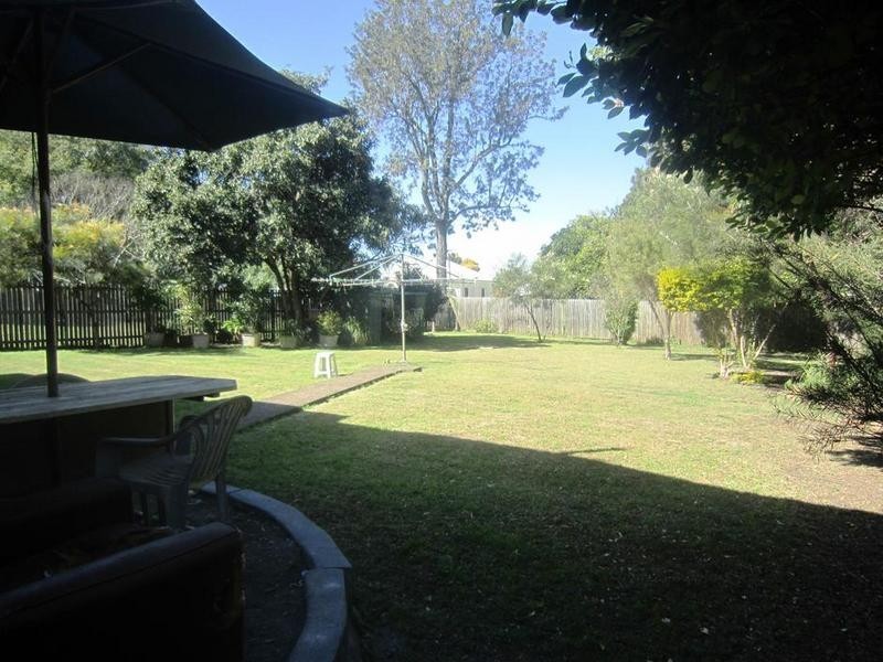20 Peacock Street, One Mile QLD 4305