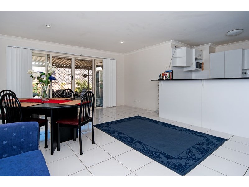 17 Windermere Street, Raceview QLD 4305