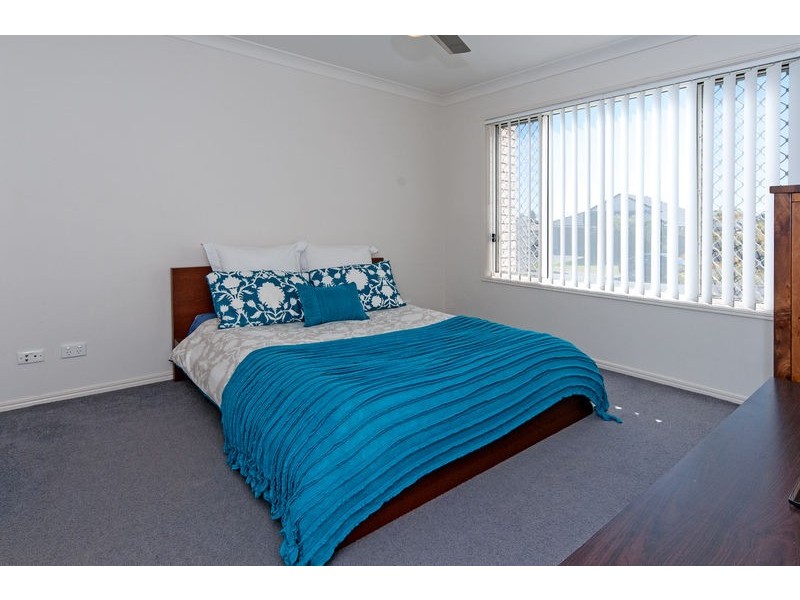 17 Windermere Street, Raceview QLD 4305