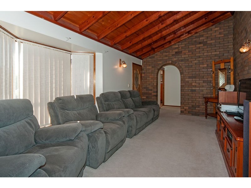 44 Ash Street, Yamanto QLD 4305