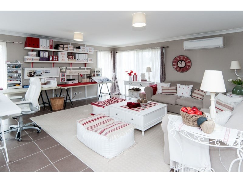 5 Bridge Street, North Booval QLD 4304