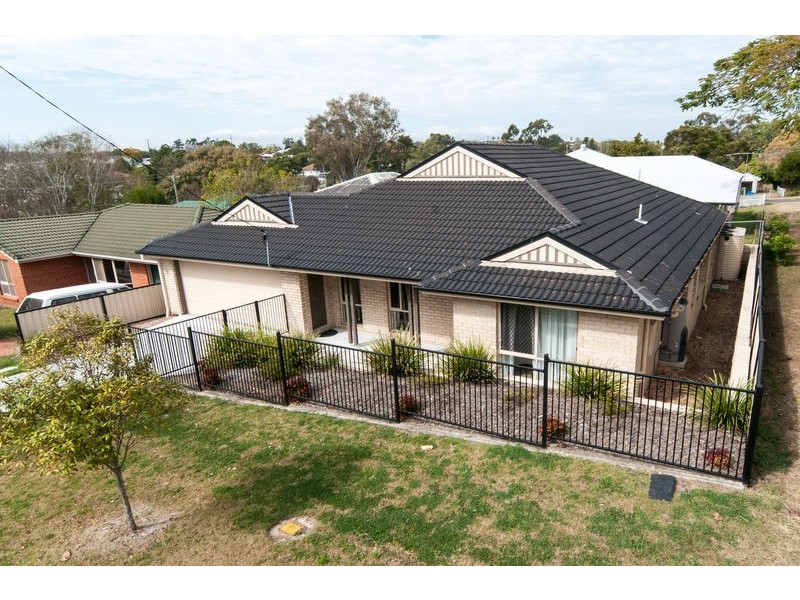 5 Bridge Street, North Booval QLD 4304