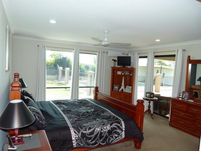 27 Harrison Grove, Deebing Heights QLD 4306