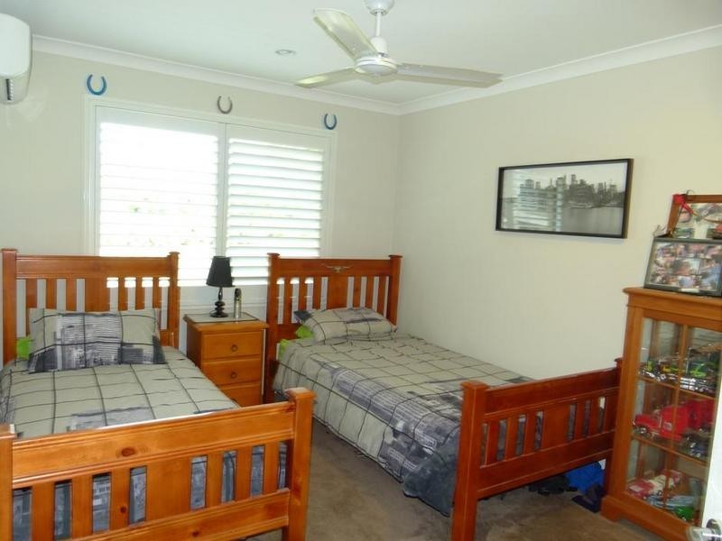27 Harrison Grove, Deebing Heights QLD 4306