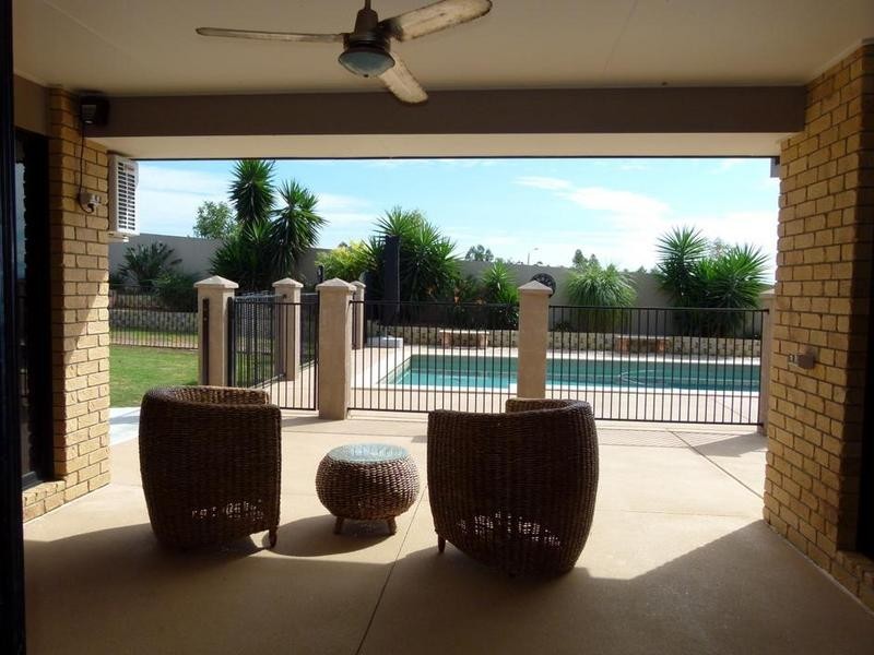 27 Harrison Grove, Deebing Heights QLD 4306