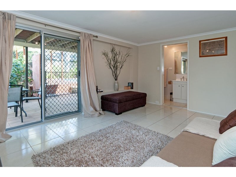 3 Rumsey Drive, Raceview QLD 4305