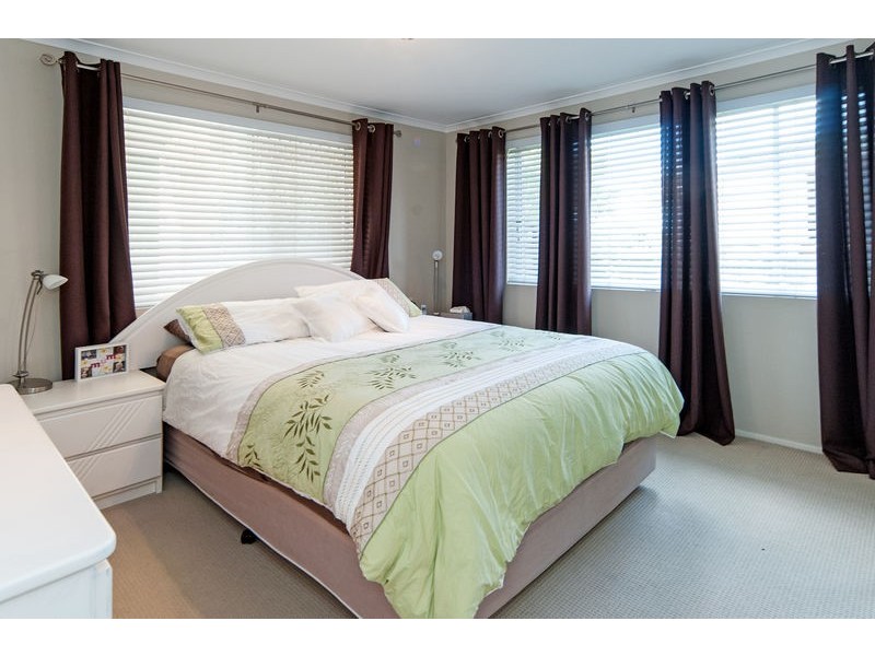 3 Rumsey Drive, Raceview QLD 4305