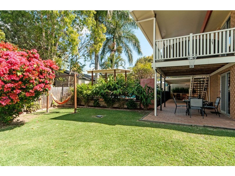 3 Rumsey Drive, Raceview QLD 4305