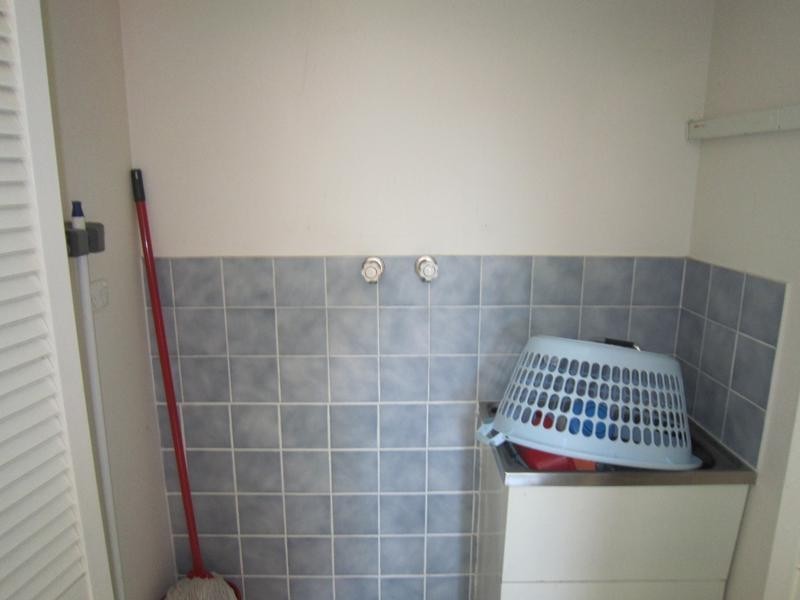 1/160 Glebe Road, Booval QLD 4304