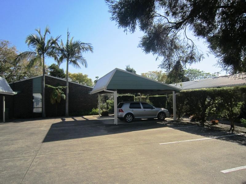 1/160 Glebe Road, Booval QLD 4304