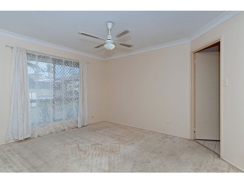 4 Cowley Drive, Flinders View QLD 4305
