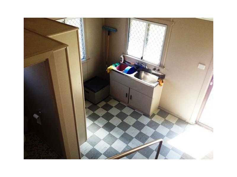 4 Robin Street, Coalfalls QLD 4305