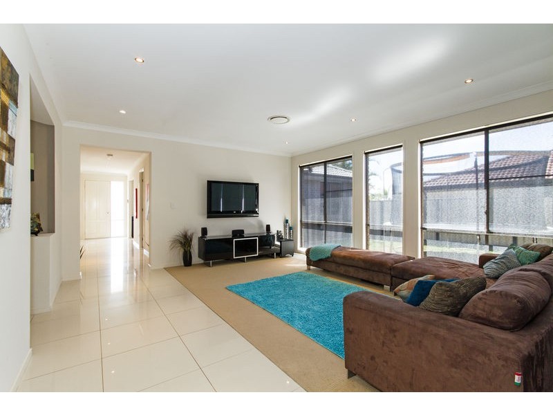 19 Oprah Court, Brassall QLD 4305