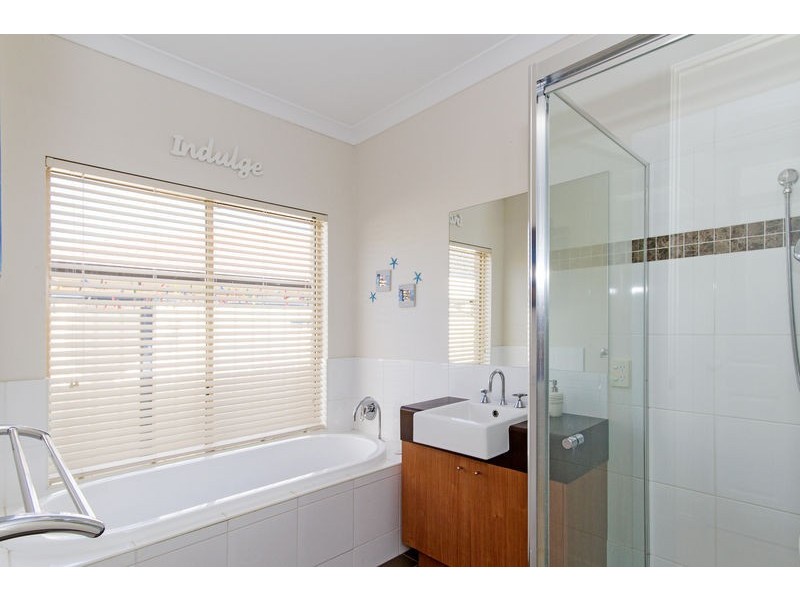 19 Oprah Court, Brassall QLD 4305