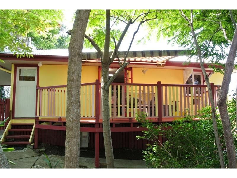 217 Blackstone Road, Silkstone QLD 4304